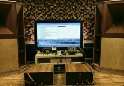 Audiophiles get a better sound I Bigger is Better absolutely