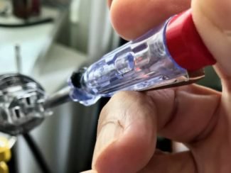 Power cable polarity test