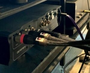 Digital cables and analogue cables I Matrix black XLR