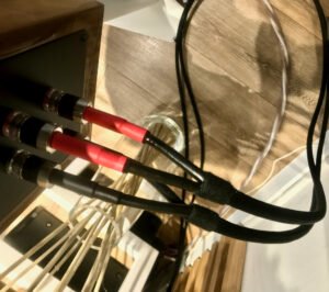 Speaker cables and any difference I Matrix bi-wire and single wire