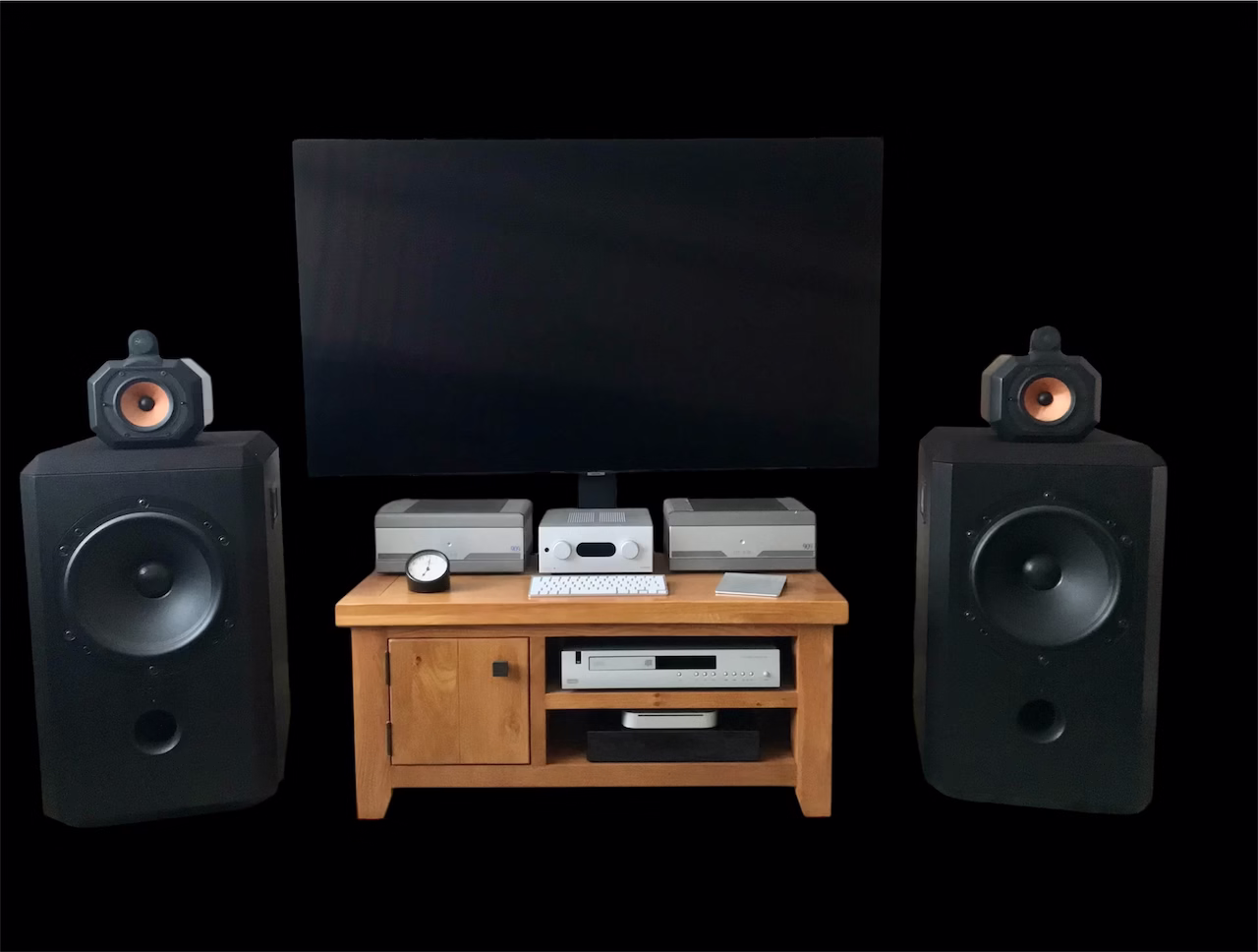 A Beautiful Vibrant Speaker